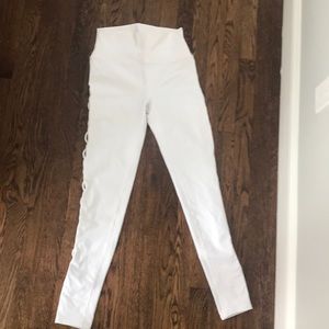 Alo yoga White leggings